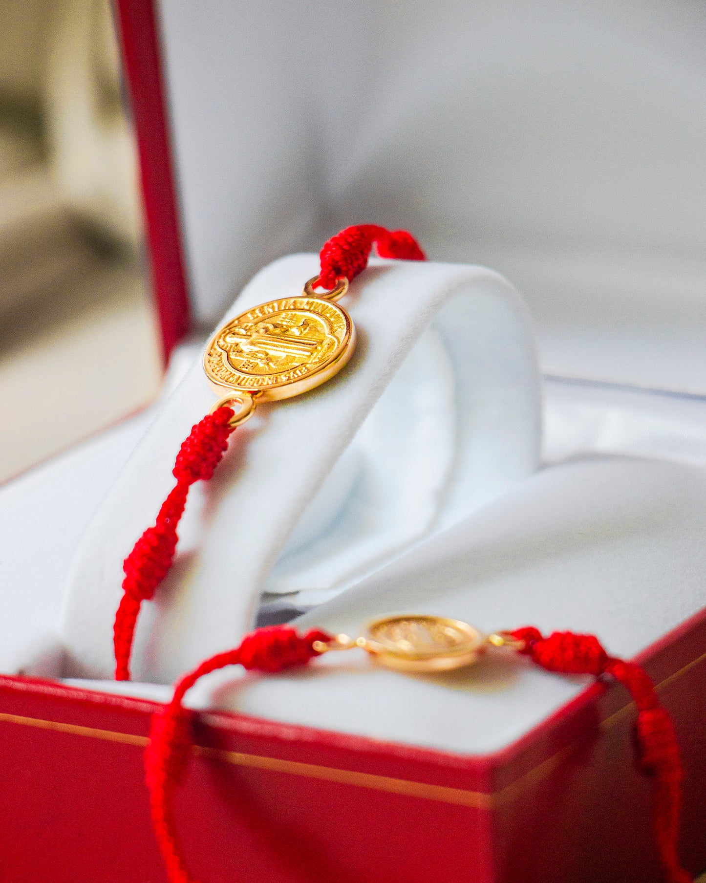 Pulsera Tejida San Benito