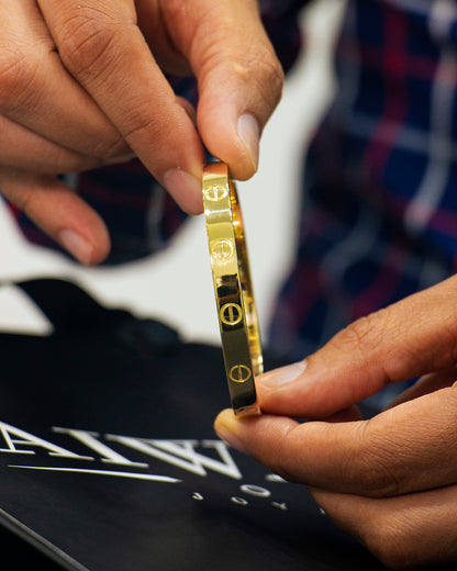Brazalete de Tornillos