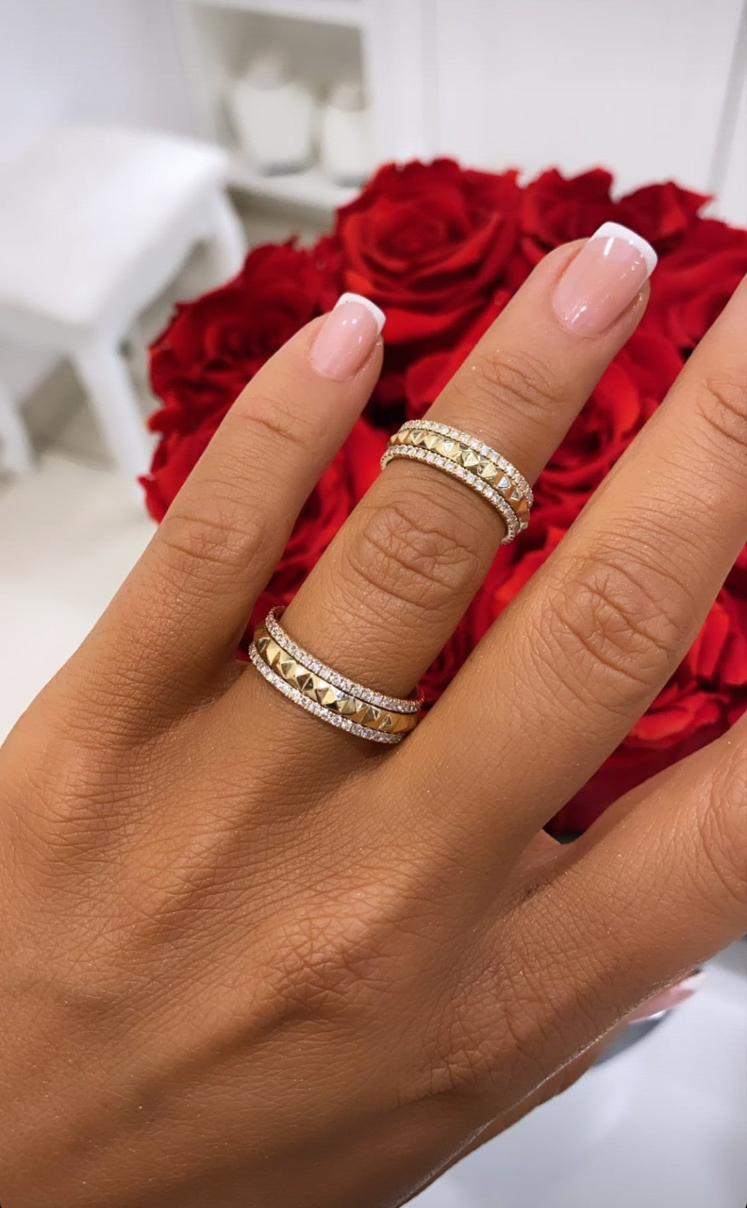 Anillo Pirámide