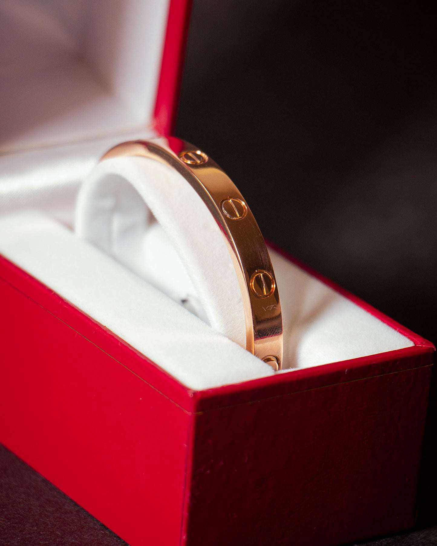 Brazalete de Tornillos